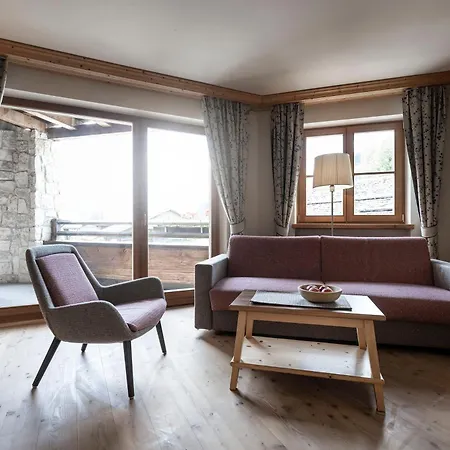 Hotel apartamentowy Post Alpina - Family Mountain 4*